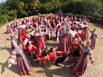 Воронежский русский народный хор «Россия песнями полна»