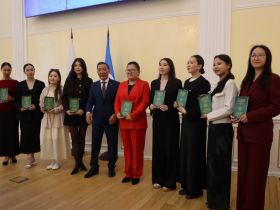 Будущих специалистов сферы культуры Якутии отметили госнаградами