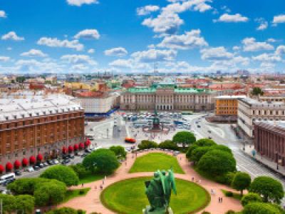 Исаакиевский собор, три красивые площади Петербурга и подъём на колоннаду в мини-группе