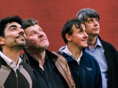 Рубен Топкарян и The Blues Bees
