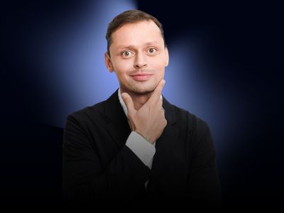 Виктор Комаров