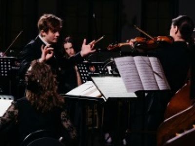 Симфонические хиты. Вивальди. Времена года. Моцарт. Маленькая ночная серенада. Респиги. Сюита для органа и оркестра