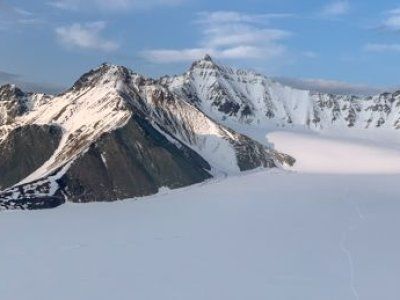 Путешествие к вершине Якутии!  Восхождение на гору Мус Хая (2959 м)