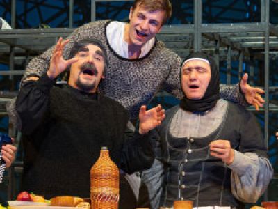 Я, бабушка, Илико и Илларион