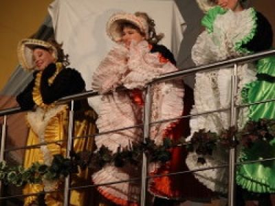 Под небом Парижа