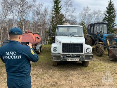 Готовность более 280 населенных пунктов к пожароопасному сезону проверили в Якутии