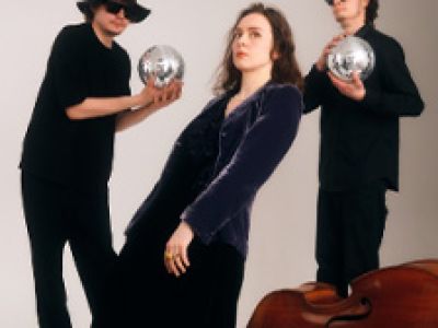 Jazzhouse Trio: «On The Fly»