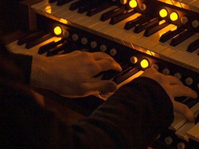 Свет Собора. Аве Мария (Ave Maria) и самые красивые мелодии мира при свечах
