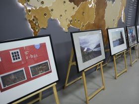 В Якутске открыли выставку фотографий чрезвычайного и полномочного посла РФ Антона Васильева