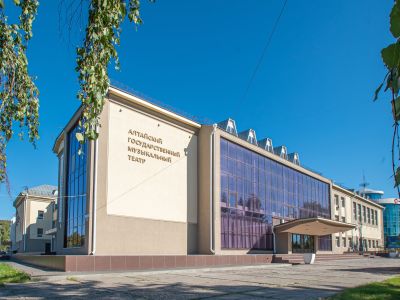 Собака на сене (Музыкальный театр)