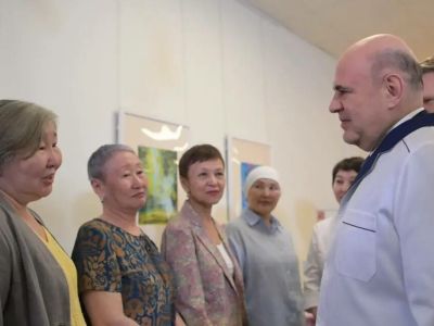 «Каждому пожал руку и пожелал здоровья»: онкопациенты Якутии — о встрече с Михаилом Мишустиным