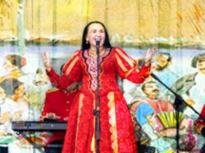"Семьей дорожить - счастливым быть"