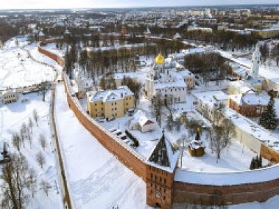 Новогодние сокровища двух городов: Валдай и Великий Новгород