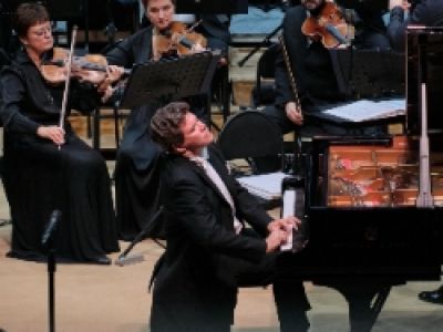 Персоны. Денис Мацуев