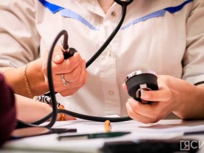 Педиатрические службы Якутии получат пять передвижных медицинских комплексов
