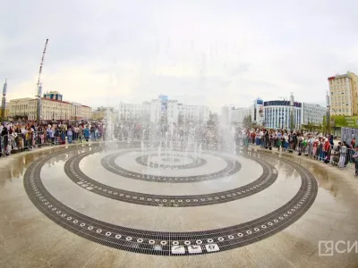 Музыкальный фонтан запустили на площади Республики в Якутске