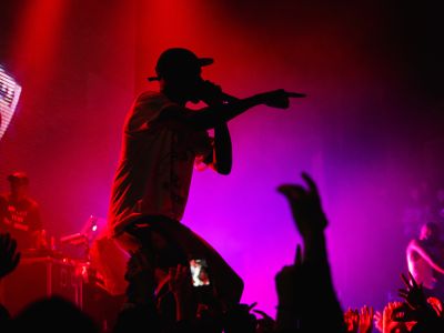 84 (Live Stars)