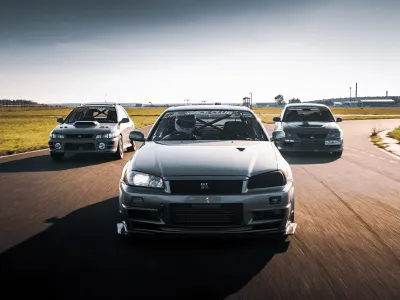 Рейс Клаб (ADM Raceway)