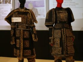 В Якутске открыли выставку об истории театрального искусства страны и республики