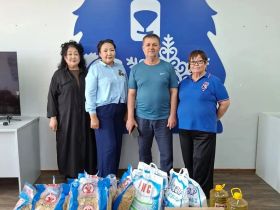 Национальные общины Якутии собрали гумпомощь для пострадавших от паводка в Верхоянье