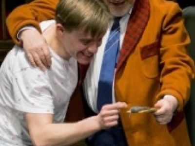 Похороните меня за плинтусом