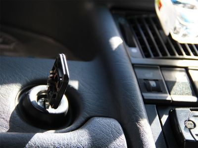 Более 30 % опрошенных автолюбителей Якутии боятся угонов