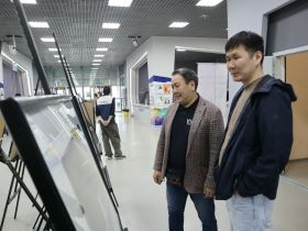 В Якутске открыли выставку фотографий чрезвычайного и полномочного посла РФ Антона Васильева