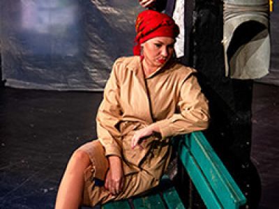 Окна, улицы, подворотни