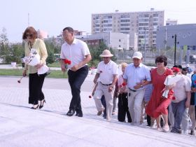 В Якутске провели торжественный митинг в честь 50-летия триумфа на Олимпийских играх