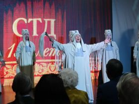 В Якутске открыли выставку об истории театрального искусства страны и республики