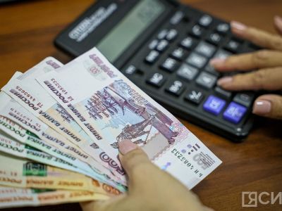 В Якутии выплачено 29 млрд рублей пособий беременным и семьям с детьми с низким достатком в 2026 году