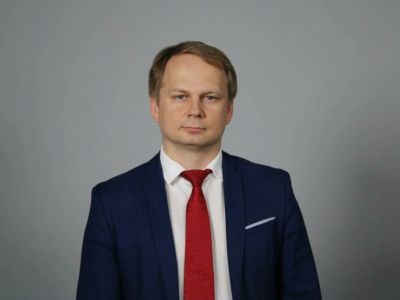 Эксперт назвал отчет главы Якутии перед Ил Тумэном доказательством системного подхода к развитию региона / ЯСИА   