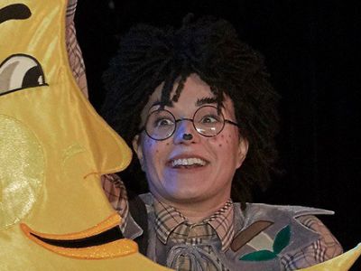 Встретил ежик медвежонка