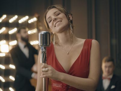 Ксения Ельникова и бэнд Близкие люди (Джаз-клуб Игоря Бутмана)