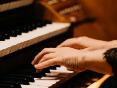 Легенды Ирландии и Шотландии. Орган, кельтская арфа, волынка