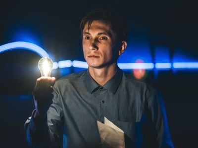 Идентификация (Молодёжный театр «Ангажемент»)