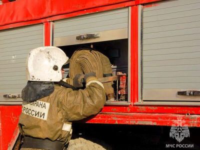 В Якутске при пожаре в жилом доме эвакуировали более 40 человек