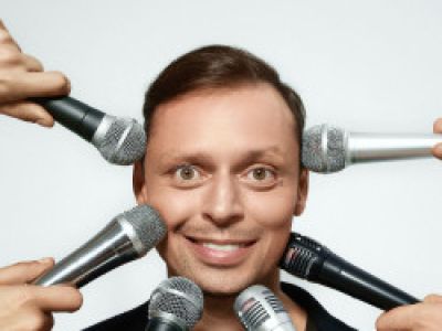 Виктор Комаров