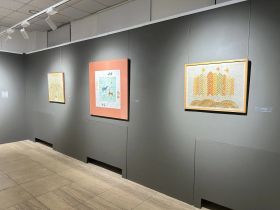 В Якутске открылась выставка текстиля Ольги Рахлеевой