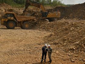 Маркшейдеры осваивают «оружие» будущего: проходят обучение по использованию нового сканера