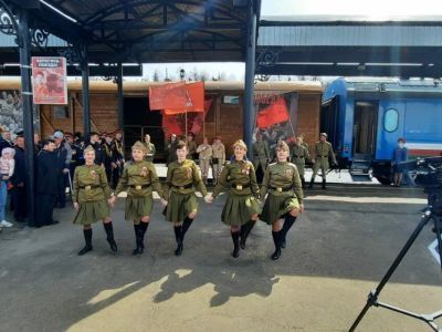 В Алдане встретили эшелон Победы
