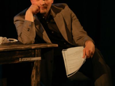 Одинокая женщина желает познакомиться
