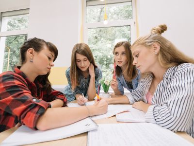 Театральная студия Д. Мамичевой (11–14 лет) (Театр юного зрителя)