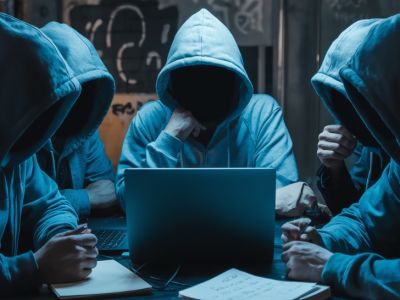 Мошенники похитили у якутянина 12,5 млн рублей под предлогом вывода денег из банка