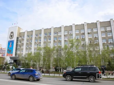 В мэрии остаются вакантными два поста заместителей главы Якутска