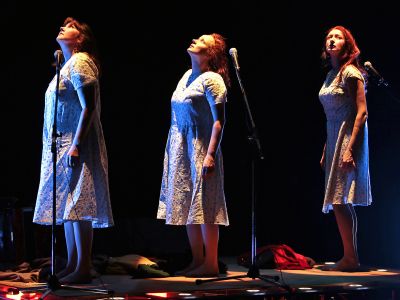 Самая счастливая (Театр на Васильевском)