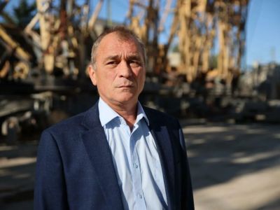 Вид сверху лучше: история машиниста крана Владимира Замы