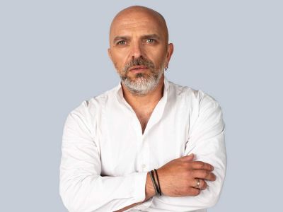 Александр Шоуа и группа «Непара»