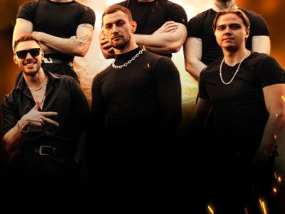 "Необразцово" мужское шоу для прекрасного пола