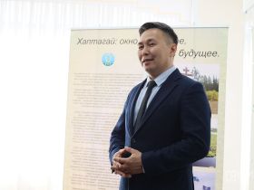 В Якутске открылась выставка «Хаптагай: окно в прошлое, мост в будущее»